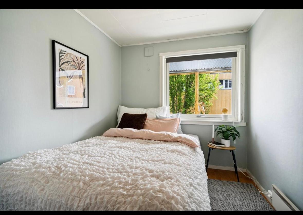Aurora Garden Apartment トロムソ エクステリア 写真