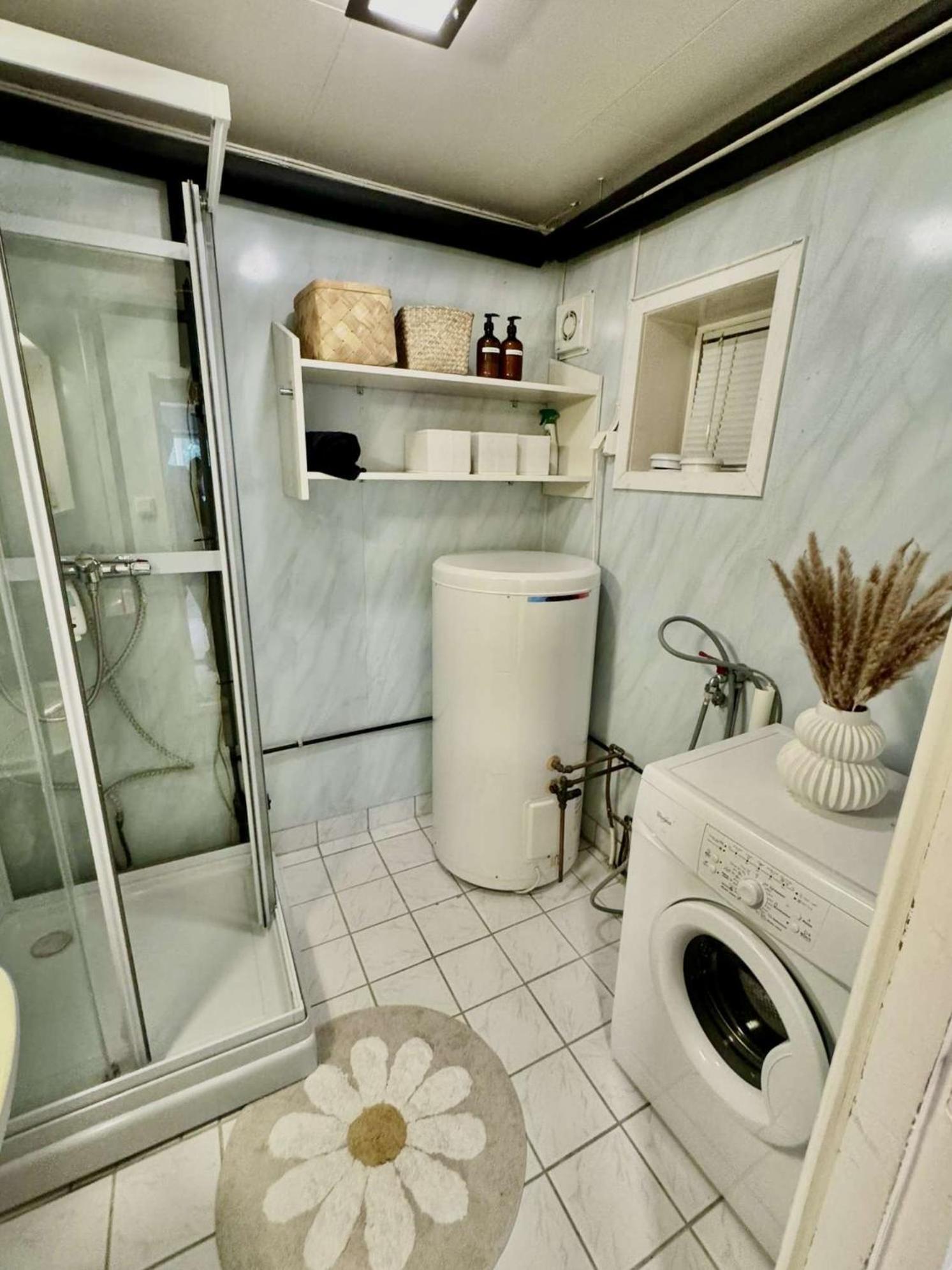 Aurora Garden Apartment トロムソ エクステリア 写真